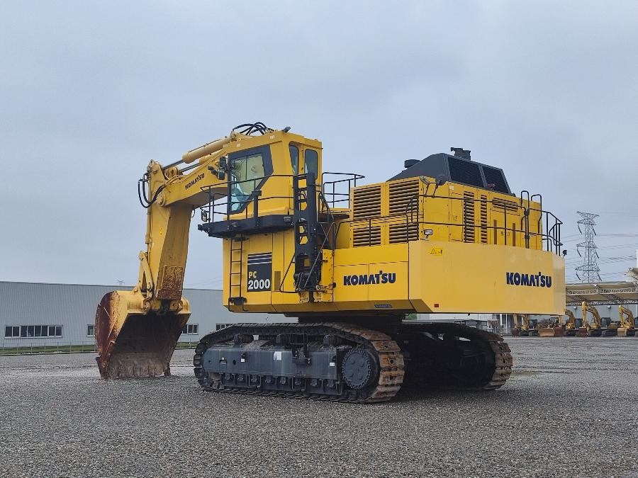 Japońska Ekskawator Komatsu sprzedawany z drugiej ręki