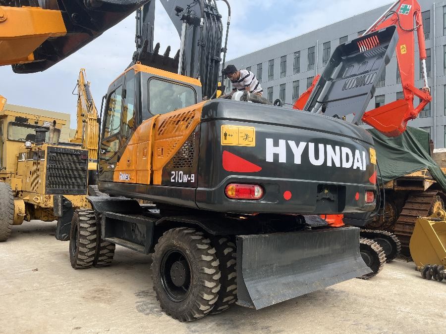 Korea Hyundai Ekskawator sprzedawany z drugiej ręki R210w-9 21 Ton Jindongyu Machinery