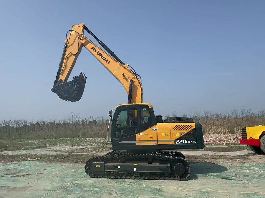 Korea Hyundai Ekskawator sprzedawany z drugiej ręki R220-9s 210 220 215 Jindongyu Machinery