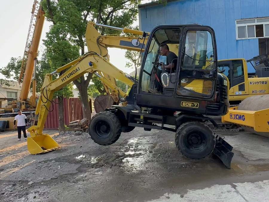 Korea używany grabarz Hyundai na sprzedaż używany R60w-7 6 Ton Jindongyu Machinery