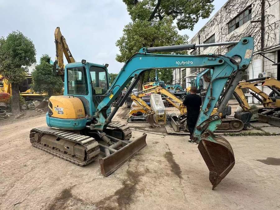 Japońska używana koparka Kubota na sprzedaż używana KXX155-3 Maszyny Jindongyu