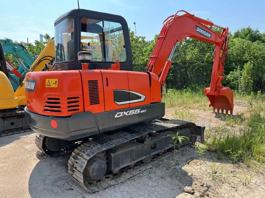 Korea Stosowany grabarz Doosan na sprzedaż używany DX55-9C Maszyny Jindongyu