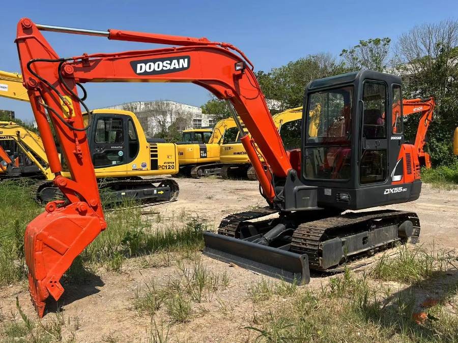 Korea Stosowany grabarz Doosan na sprzedaż używany DX55-9C Maszyny Jindongyu