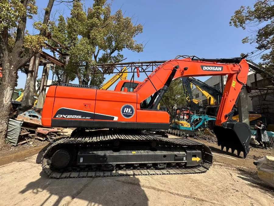 Korea Stosowany grabarz Doosan na sprzedaż używany DX225LC-9C Maszyny Jindongyu