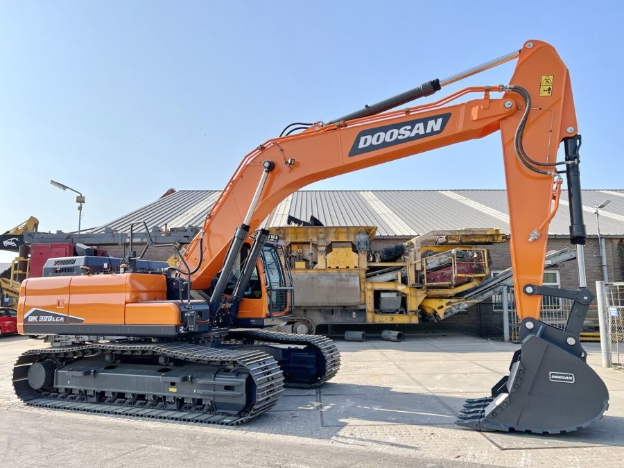Korea Stosowany grabarz Doosan na sprzedaż używany DX300LC Maszyny Jindongyu