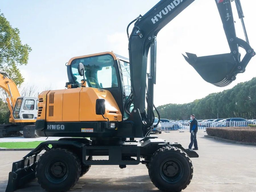 Nowy koreański Hyundai Excavator HW60 6 Ton Wheel Jindongyu Machinery